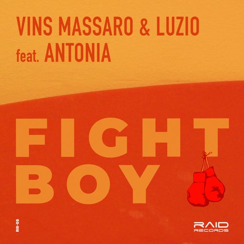 Luzio, Vins Massaro - Fight Boy [10203545]